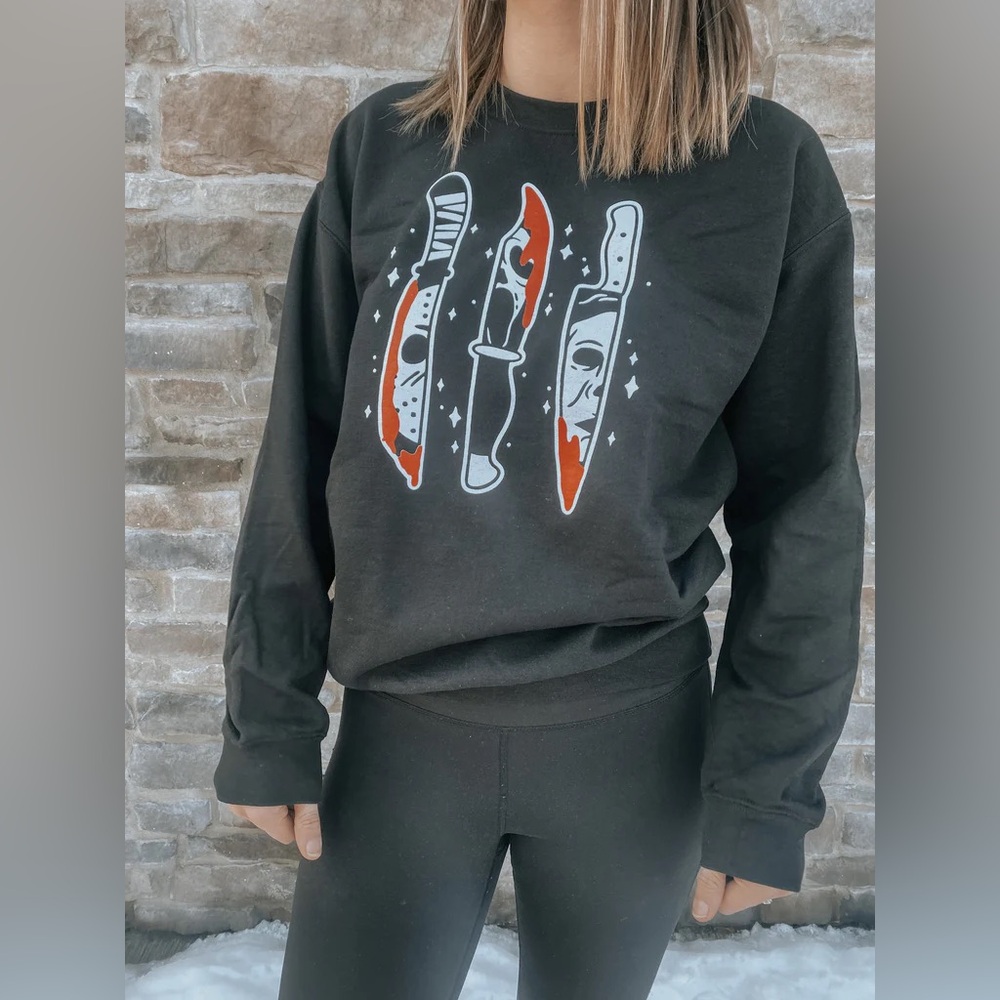 NYAB SLASHER HORROR KNIFE SWEATER